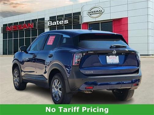 2025 Nissan Kicks S