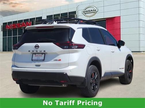 2025 Nissan Rogue Rock Creek