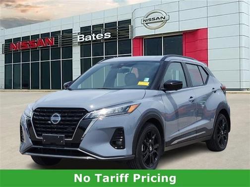 2021 Nissan Kicks SR