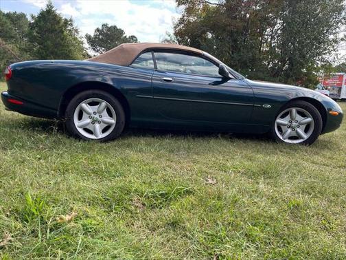 1999 Jaguar XK8