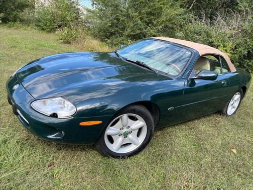 1999 Jaguar XK8