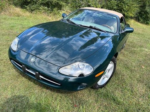 1999 Jaguar XK8