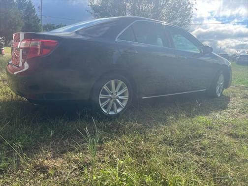 2012 Toyota Camry Hybrid XLE