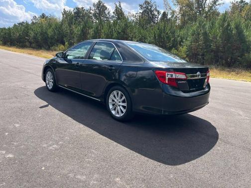 2012 Toyota Camry Hybrid XLE