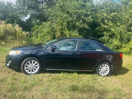 2012 Toyota Camry Hybrid XLE