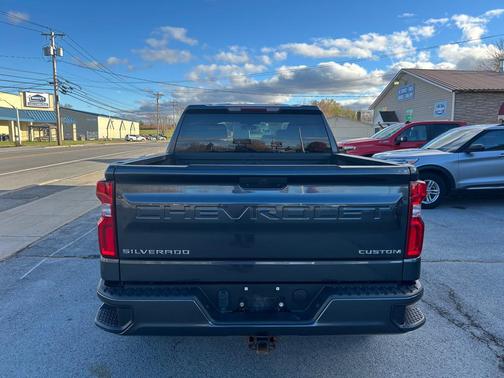 2019 Chevrolet Silverado 1500 Custom