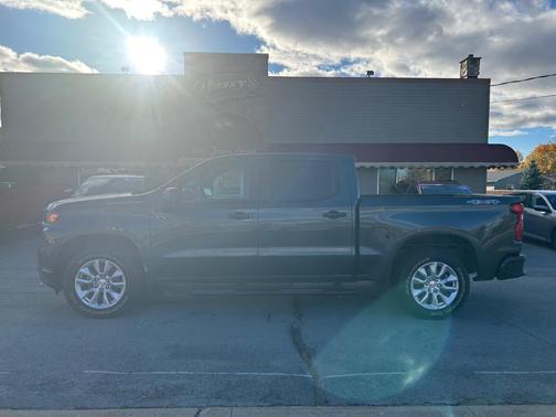 2019 Chevrolet Silverado 1500 Custom