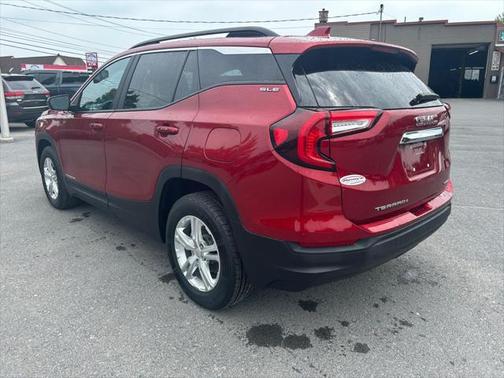 2022 GMC Terrain SLE