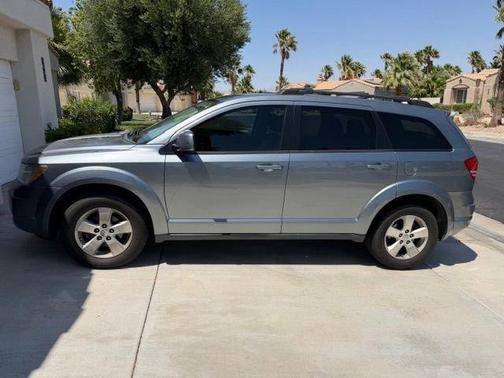 Silver Steel Metallic 2009 Dodge Journey SXT