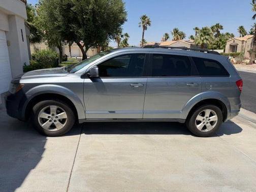 Silver Steel Metallic 2009 Dodge Journey SXT