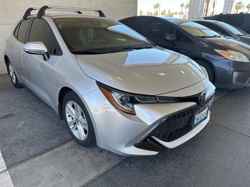 2022 Toyota Corolla Hatchback SE