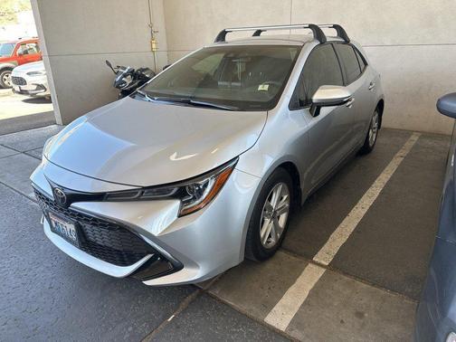 2022 Toyota Corolla Hatchback SE