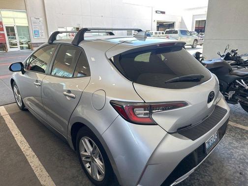 2022 Toyota Corolla Hatchback SE