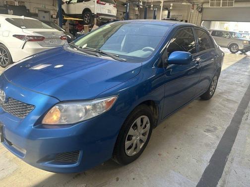 2010 Toyota Corolla LE