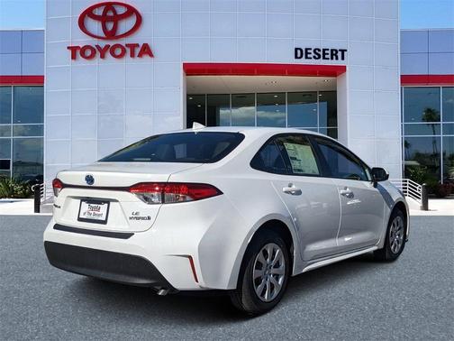 2025 Toyota Corolla Hybrid LE