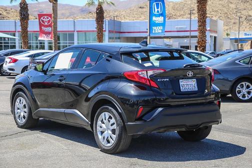 2020 Toyota C-HR LE