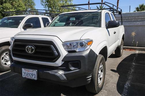 2022 Toyota Tacoma SR