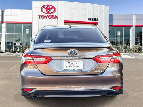 2018 Toyota Camry Hybrid XLE