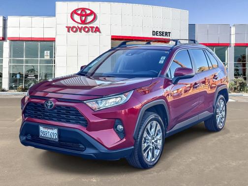 2020 Toyota RAV4 XLE Premium