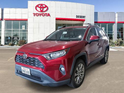 2020 Toyota RAV4 XLE Premium