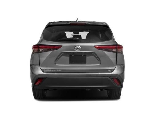 Moon Dust 2022 Toyota Highlander LE