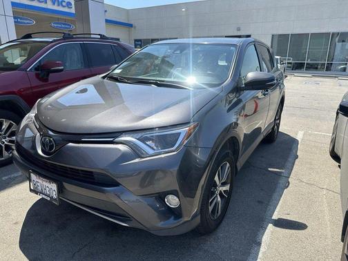 2018 Toyota RAV4 XLE