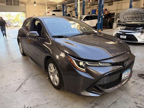 2022 Toyota Corolla Hatchback SE