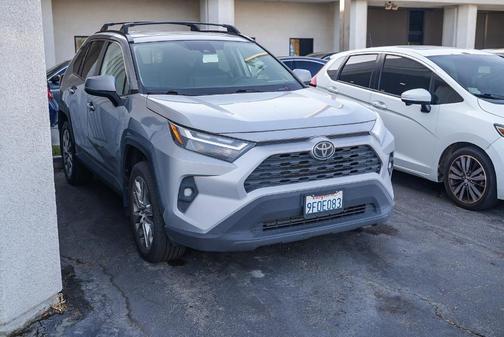 2023 Toyota RAV4 XLE Premium