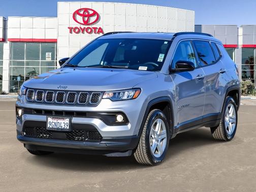 2023 Jeep Compass Latitude