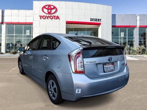 2015 Toyota Prius Two