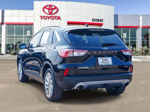 2021 Ford Escape Titanium