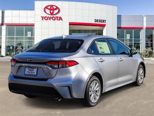 2025 Toyota Corolla Hybrid LE