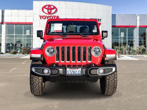 2021 Jeep Gladiator Overland