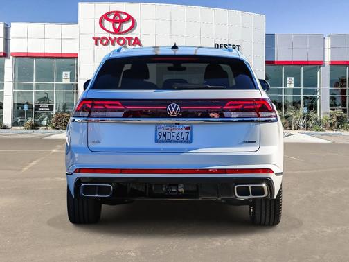 2024 Volkswagen Atlas Cross Sport 2.0T SEL Premium R-Line