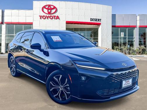 2025 Toyota Crown Signia XLE
