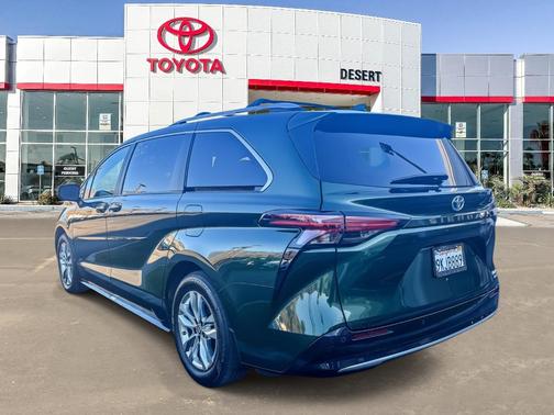 2024 Toyota Sienna Limited