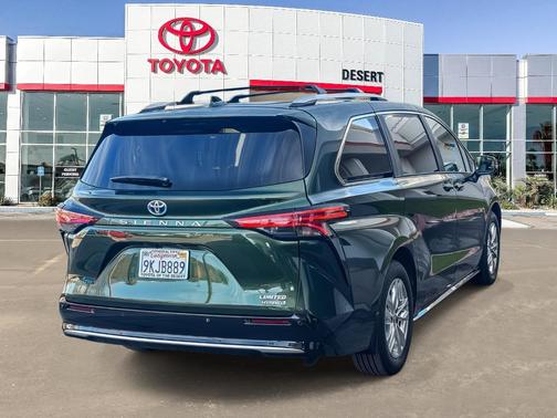 2024 Toyota Sienna Limited
