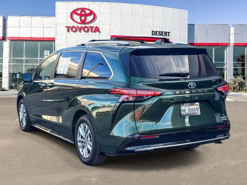 2024 Toyota Sienna Limited