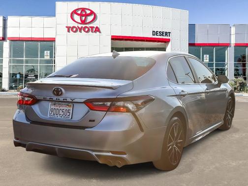 2023 Toyota Camry SE