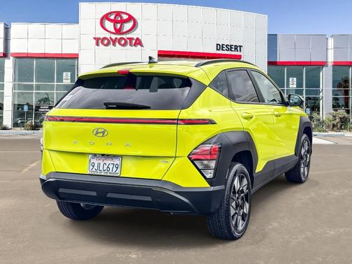 2024 Hyundai KONA SEL