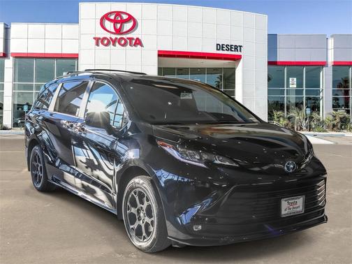 2025 Toyota Sienna Woodland Edition