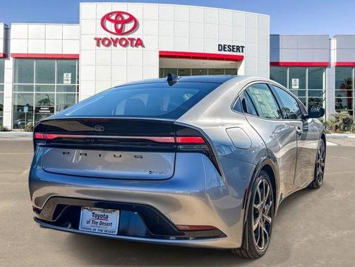 CUTTING EDGE 2026 Toyota Prius Plug-In Hybrid XSE PREMIUM