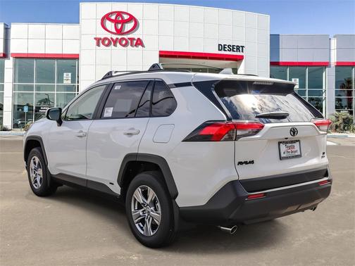 2025 Toyota RAV4 Hybrid LE