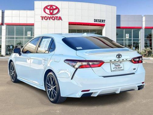 2023 Toyota Camry SE