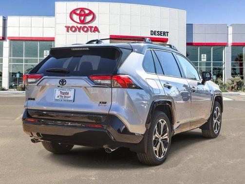 2025 Toyota RAV4 Plug-In Hybrid XSE