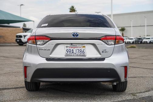 2025 Toyota Corolla Hybrid LE