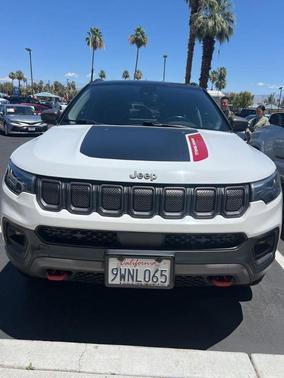 Bright White Clearcoat 2022 Jeep Compass Trailhawk
