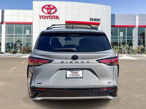 Cement 2026 Toyota Sienna XSE 7 Passenger