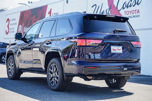 2025 Toyota Sequoia Platinum