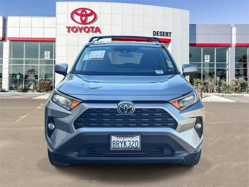 2020 Toyota RAV4 XLE